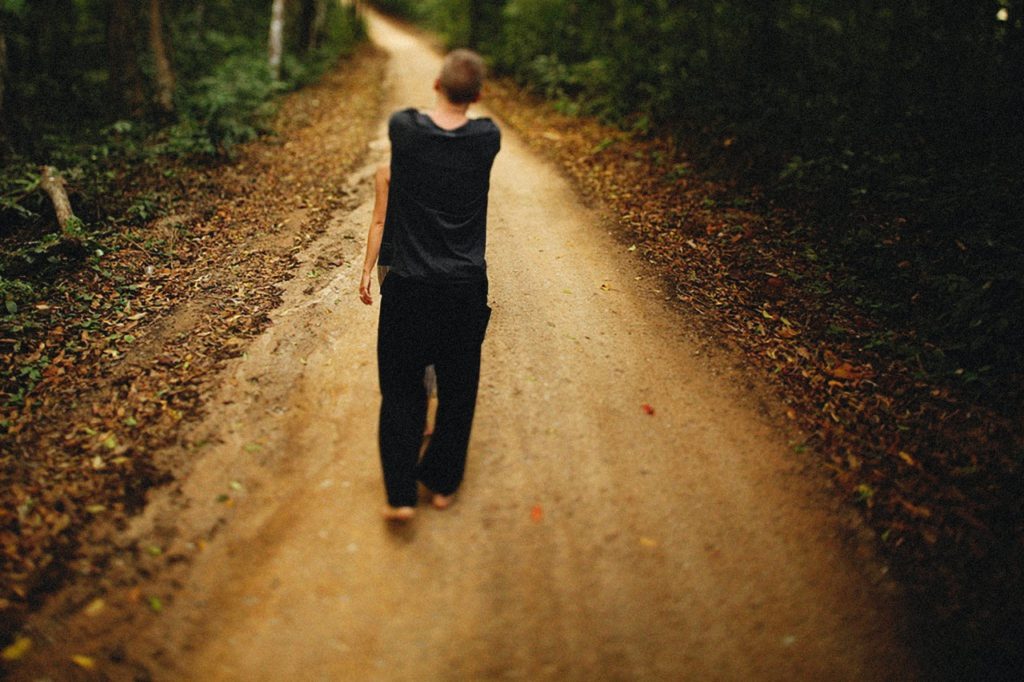 Comment attirer quelqu’un par télépathie, rituels et prières ?